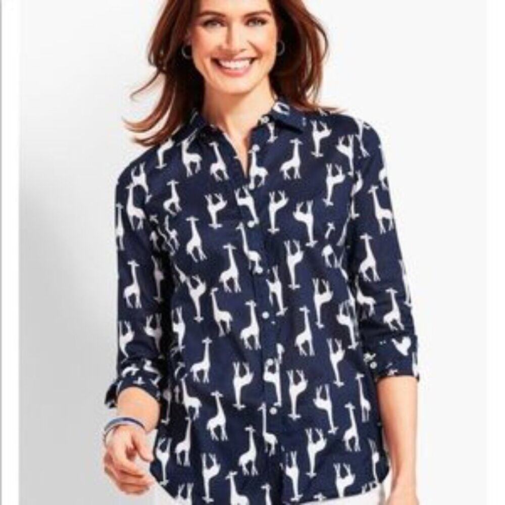 Talbots The Classic Casual Shirt Tossed Giraffes Blue Button Up Novelty Size M